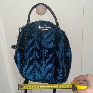 Brand:Kate Spade (mini velvet briar lane quilted)